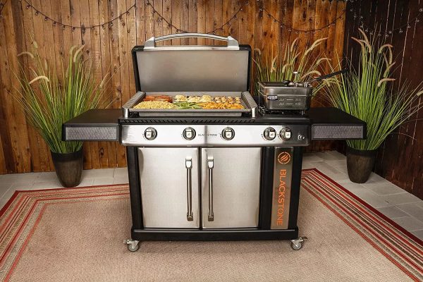 Blackstone Culinary 5 Burner Liquid Propane Outdoor Griddle - Image 4