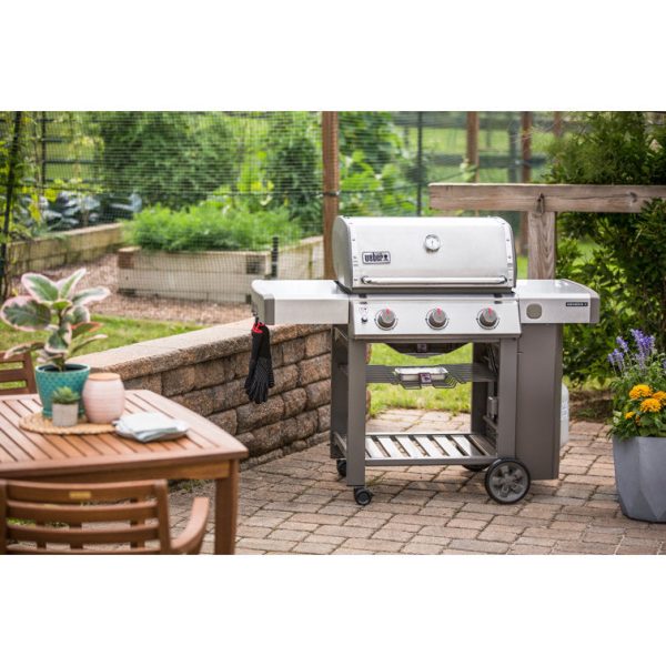 Genesis II® E-310 Gas Grill - Image 23