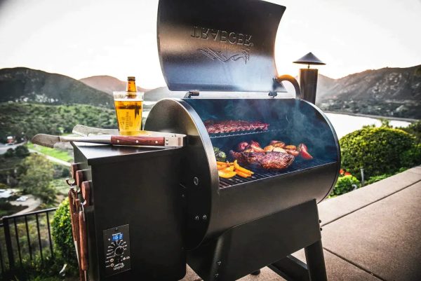 Traeger Grills Pro Series 22 Electric Wood Pellet Grill and Smoker - Image 6