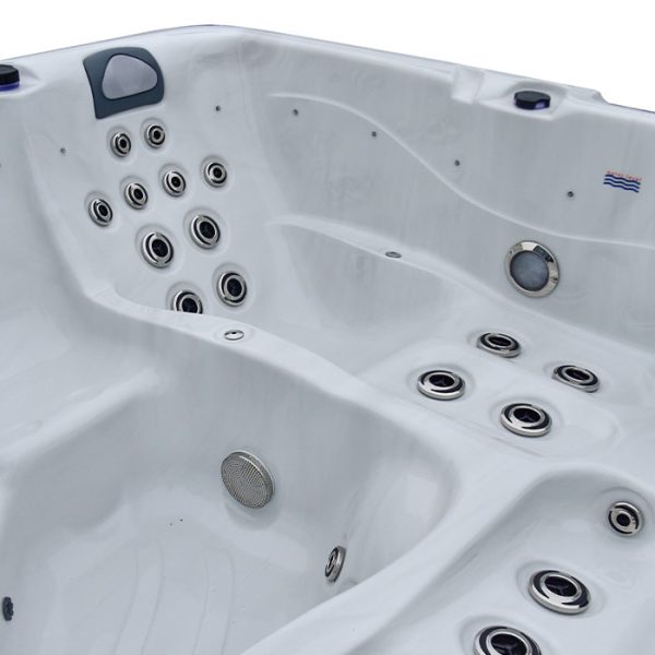 Maya+ 5 Seat 32amp Hot Tub 2.16 x 2.16m - Image 2