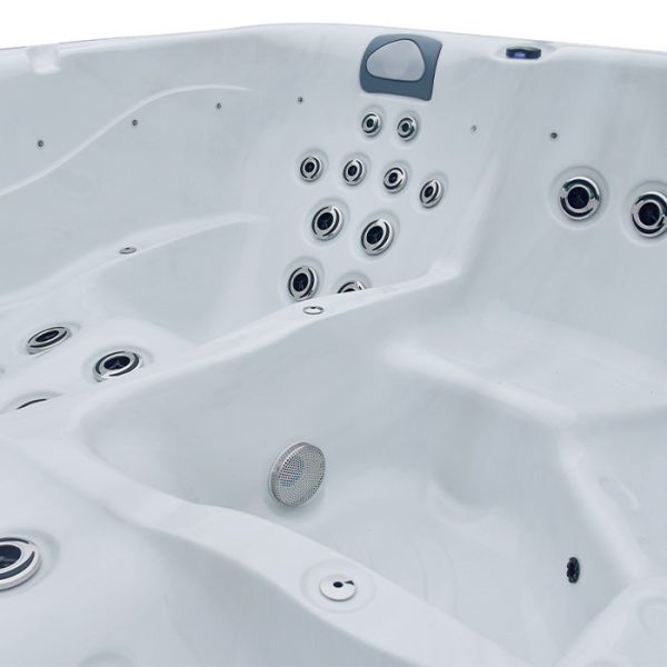 Maya+ 5 Seat 32amp Hot Tub 2.16 x 2.16m - Image 3