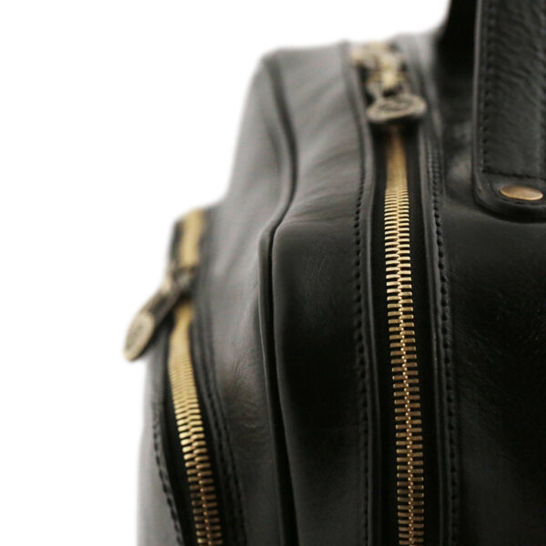 Einfachheit, Eleganz und Professionalität – der schwarze Tuscany-Rucksack - Image 6