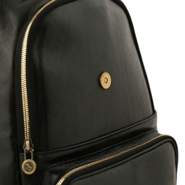 Schwarzer Leder-Rucksack aus Venedig – entscheiden Sie sich für italienische Exzellenz - Image 4