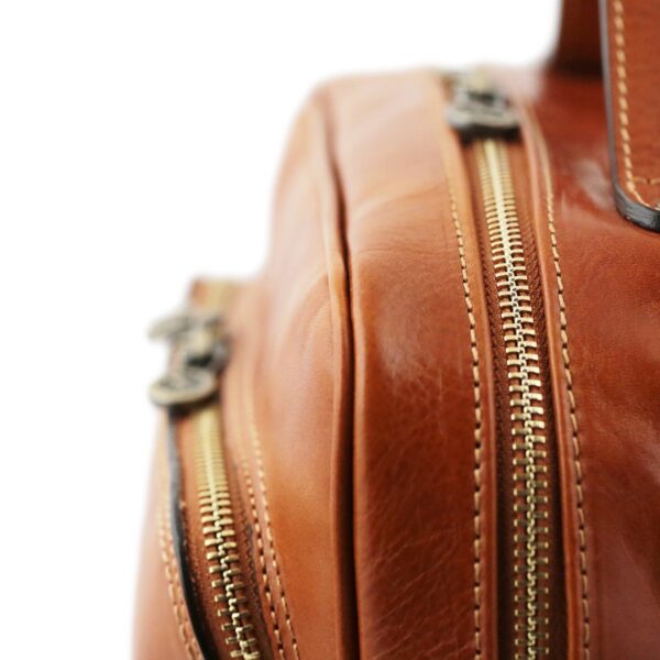 Rucksack Tuscany – ein Symbol für Eleganz und Professionalität - Image 6